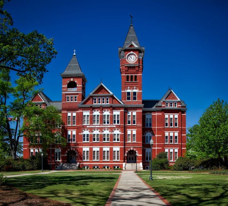 Por qué se redujeron las donaciones a la Universidad de Harvard Por qué se redujeron las donaciones a la Universidad de Harvard