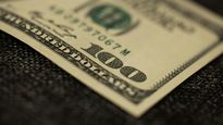 vuelve a operar el dolar con un contexto global favorable al alza