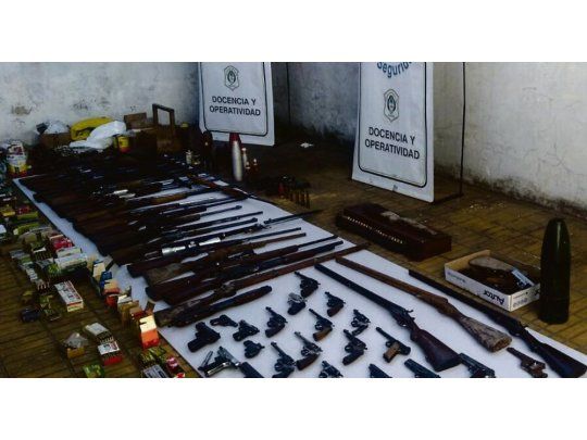 Detienen al “hombre del rifle”