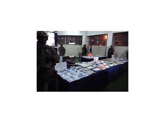 De los ocho detenidos, siete son de origen peruano.