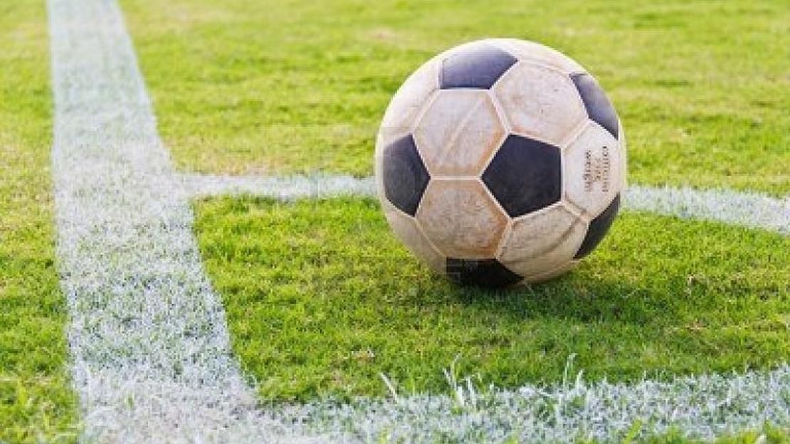 Se desinfla el negocio del fútbol con amigos