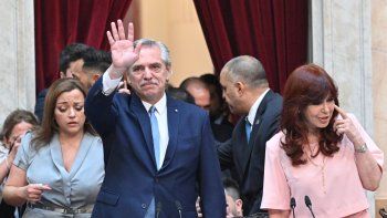 Alberto Fernández, junto a Cecilia Moreau y Cristina Fernández de Kirchner, durante la apertura de las sesiones ordinarias.