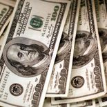 Las operaciones del dólar tienen bajo volumen por el feriado bancario. Las operaciones del dólar tienen bajo volumen por el feriado bancario.