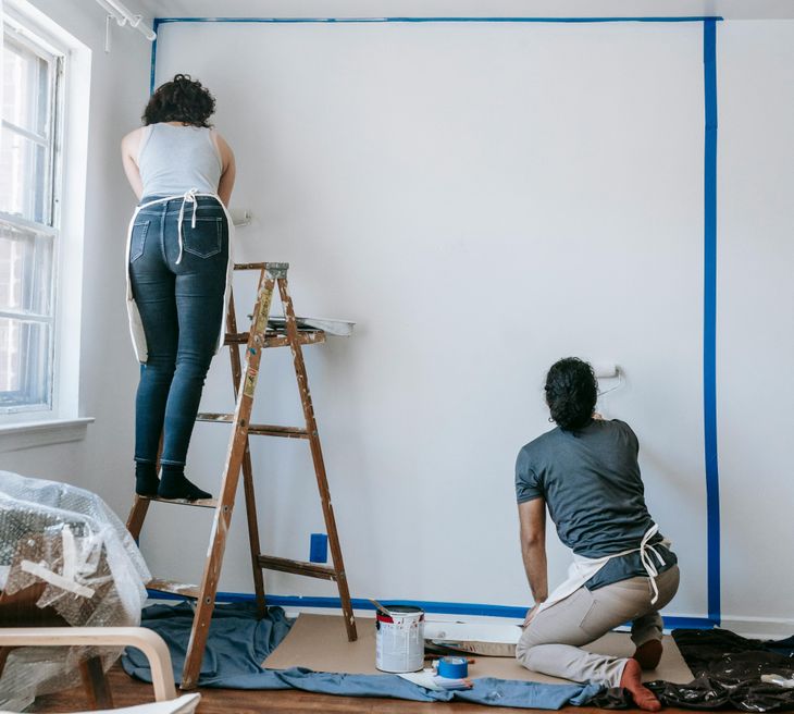 Trabajos de terminación en interiores: renovación de paredes, preparación de superficies y pintura, una etapa clave para actualizar la estética sin intervenir la estructura Trabajos de terminación en interiores: renovación de paredes, preparación de superficies y pintura, una etapa clave para actualizar la estética sin intervenir la estructura