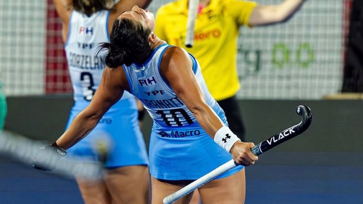 El festejo de Granatto cuando terminó el partido. El festejo de Granatto cuando terminó el partido.