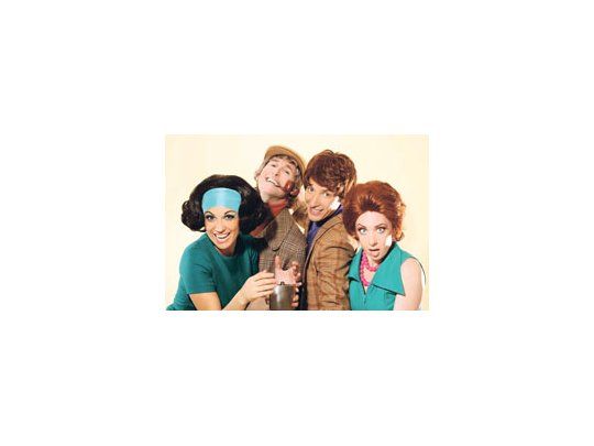 Natalia Cociuffo, Diego Bros, Virginia Kauffmann y Gaby Goldman idearon y protagonizan un divertido espectáculo en el que resignifican completamente ingenuas canciones populares.