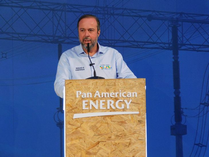 Alexandre Silveira de Oliveira, celebró la megaobra y abogó por la integración energética entre ambos países. Alexandre Silveira de Oliveira, celebró la megaobra y abogó por la integración energética entre ambos países.