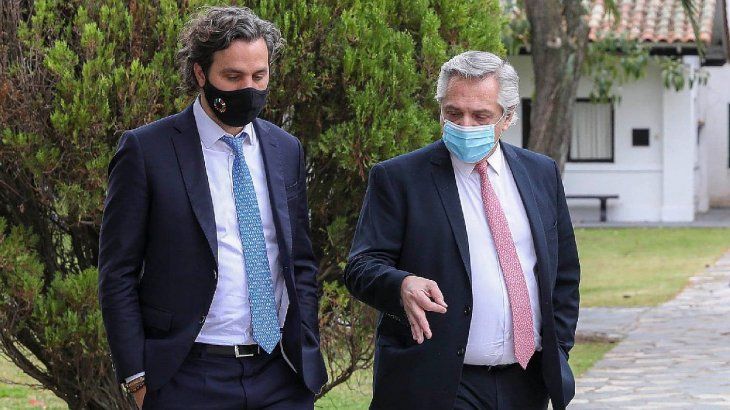 Alberto Fernández y Santiago Cafiero en la Quinta de Olivos.