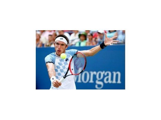 Mayer se chocó con un Federer demoledor.