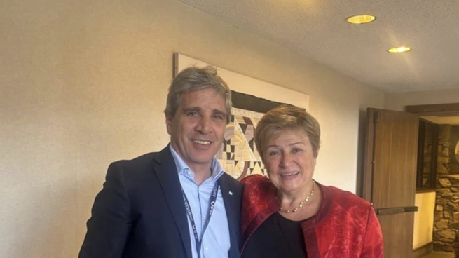 Luis Caputo se reunió con Kristalina Georgieva en EEUU.