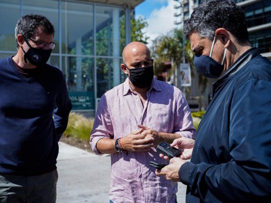 El intendente, Jorge Macri, visitó el Destacamento Libertador y presenció, desde el videowall, cómo los efectivos trabajan con las cámaras.