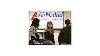 Ya no vuela Air Madrid: 300.000 personas afectadas en vísperas de las fiestas
