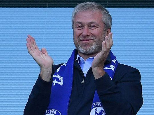 Roman Abramovich rechazó la oferta del multimillonario empresario estadounidense Todd Boehly por la venta del Chelsea. El magnate ruso pretende € 3.600 millones por el club londinense.