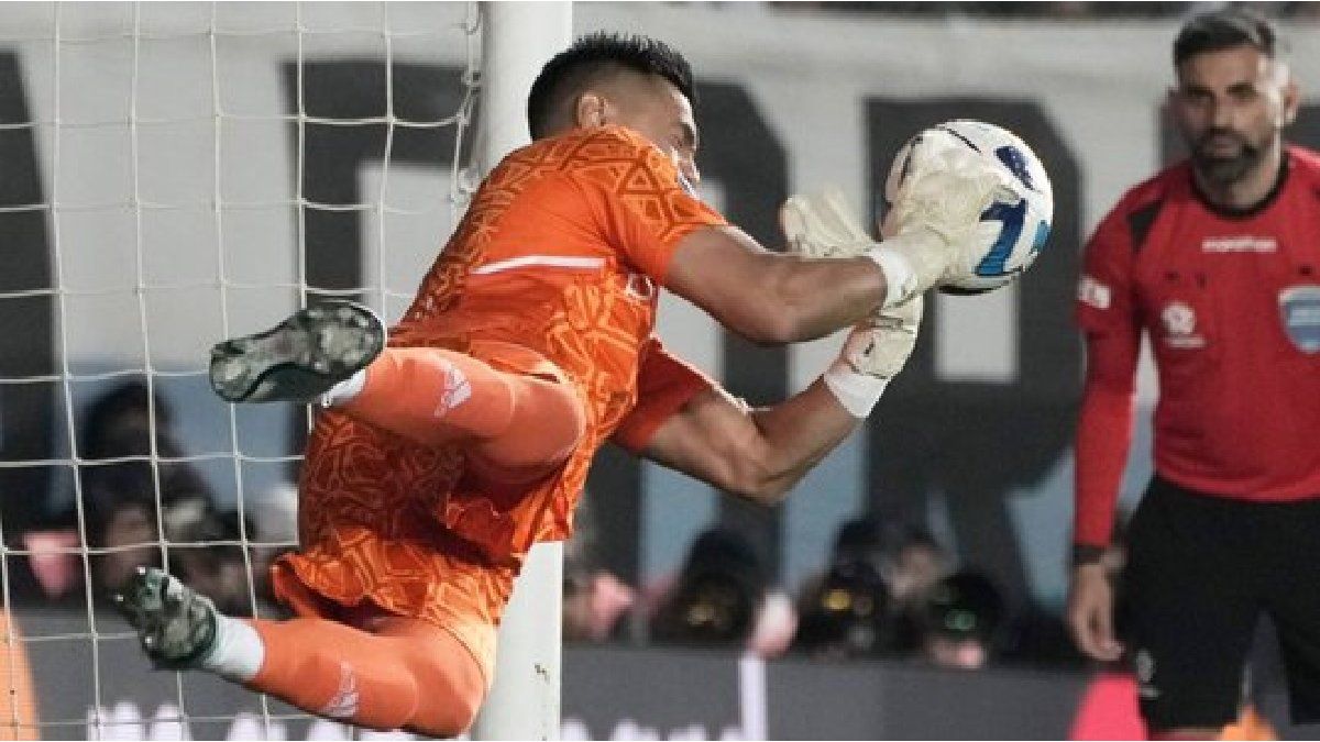 The incredible statistics of “Chiquito” Romero saving penalties in Boca
