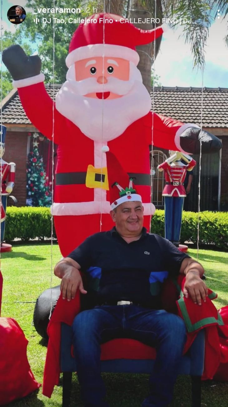 Ram&oacute;n "Nene" Vera se dej&oacute; llevar por el esp&iacute;ritu navide&ntilde;o.