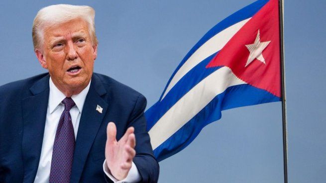 Trump aseguró que su gestión hará que un portaaviones se acerque, que se detenga a unos 100 metros de la costa y así los cubanos dirán: Muchas gracias. Nos rendimos’”.