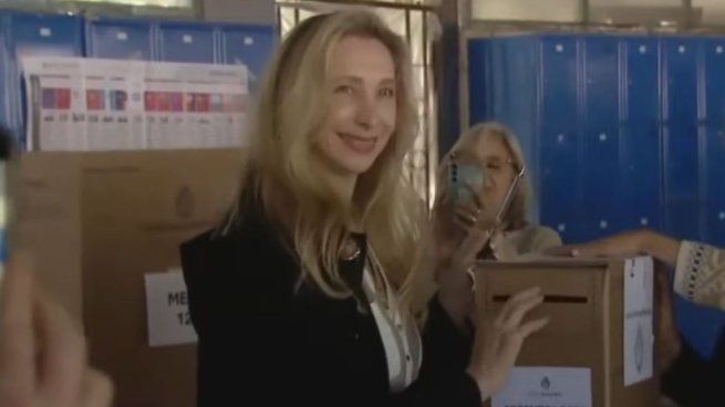La hermana del Presidente votó en Vicente López.
