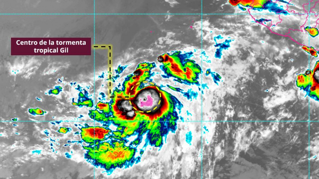 El centro de la tormenta tropical Gil.