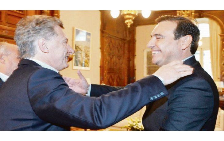 Sello. Valdés se impuso al peronismo en los comicios del 8 de octubre con el apoyo de Macri y transita sus primeras semanas de gestión.