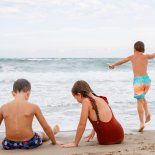 Los cuidados que hay que tener en el verano con los más chicos. Los cuidados que hay que tener en el verano con los más chicos.