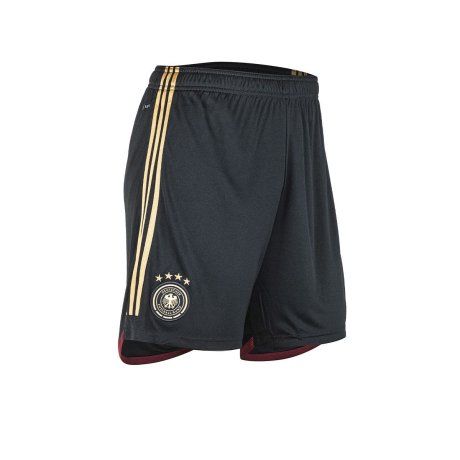 NBike won the lawsuit against Adidas and you will be able to use stripes on the pants of the German national team. NBike won the lawsuit against Adidas and you will be able to use stripes on the pants of the German national team.