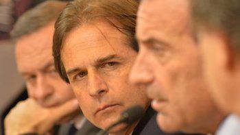 Luis Lacalle Pou decret&oacute; el cierre de la frontera uruguaya con Argentina.