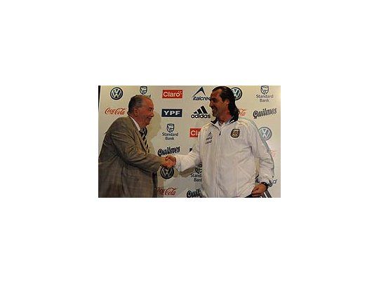 Julio Grondona está contento con lo realizado por Sergio Batista hasta el momento.