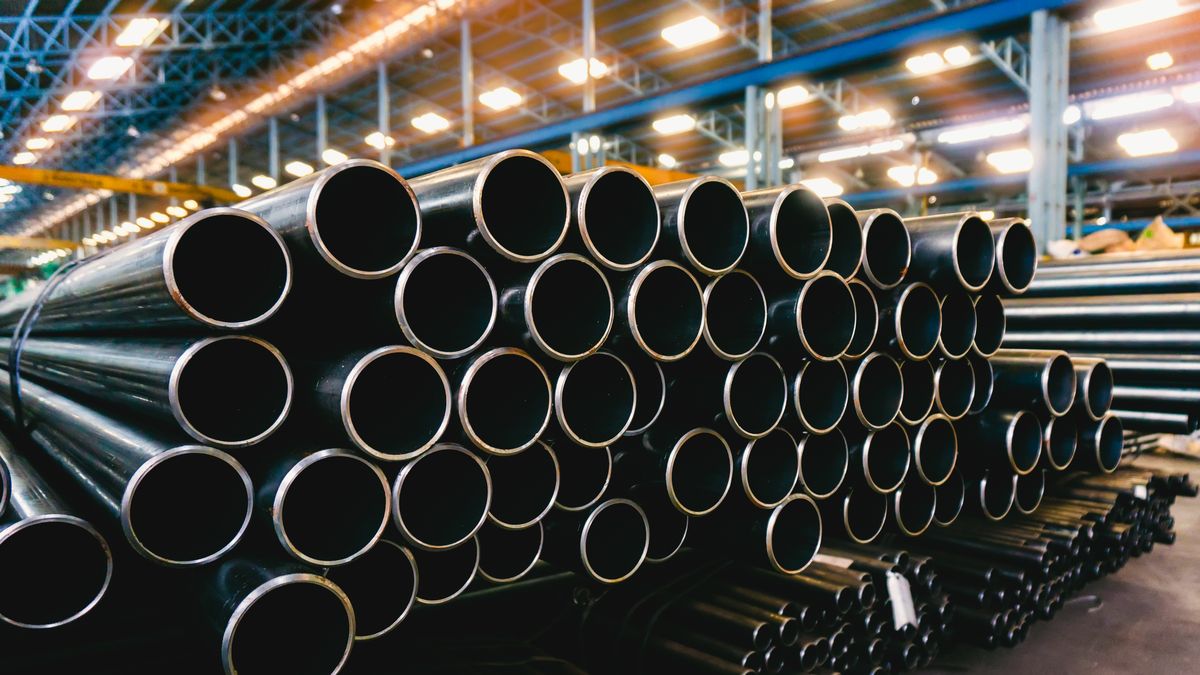 Europe and Canada warned that they will respond to the new US tariffs with the same measures