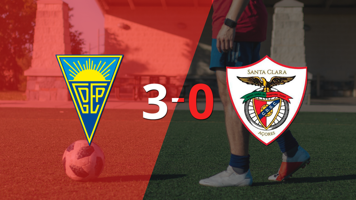 Estoril fue contundente y goleó 3-0 a Santa Clara