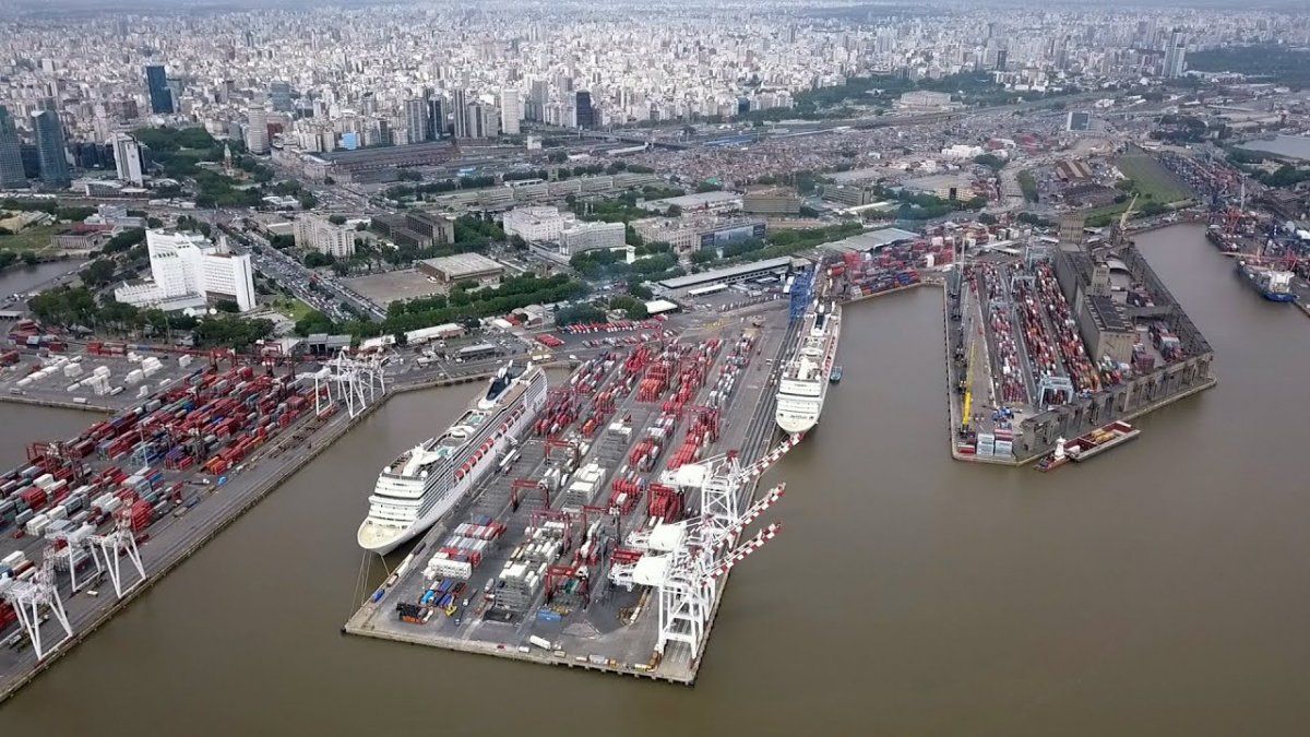 Cámara de Exportadores abrió debate sobre el sistema portuario y su actualización