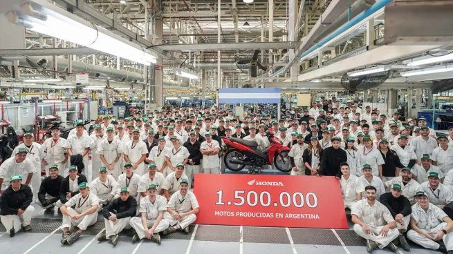 Honda supero la producción 1.5 millones de motocicletas en el país.