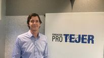 El Presidente de la Fundación Pro Tejer, Luciano Galfione, aboga por una mayor conciencia y responsabilidad respecto a las formas de producción y su efecto en las personas y el ambiente.