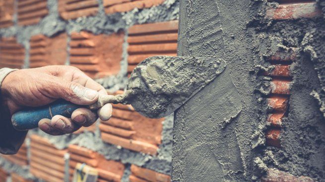 La crisis en la construcción por el ajuste en la obra pública que lleva adelante el gobierno de Javier Milei y la recesión provocó la pérdida de 72.000 puestos de trabajo.