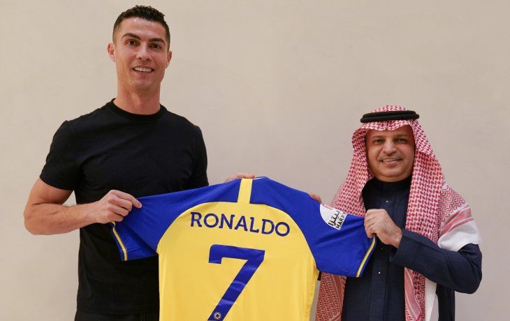 Cristiano Ronaldo es oficialmente jugador de Al-Nassr.&nbsp;