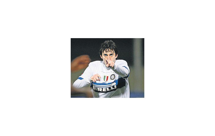 Diego Milito sueña con terminar en Racing, pero admite que tiene contrato en el Inter y que en Milan está muy bien.