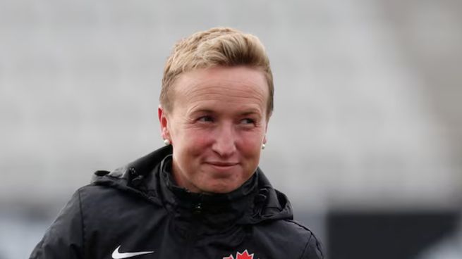 Beverly Priestman, entrenadora del equipo femenino de fútbol de Canadá, decidió no dirigir al equipo en el triunfo frente a Nueva Zelanda. Posteriormente, sería expulsada de los Juegos Olímpicos, al igual que Joseph Lombardi y Jasmine Mander, una de las asistentes del conjunto norteamericano. 