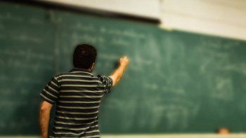 estudio: 8 de cada 10 padres ven positivo que se ensene educacion sexual en las escuelas