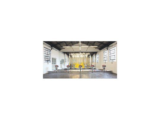 Imagen de “Termo”, la instalación de Irina Kirchuk, en cuyo vernissage se presentó Móvil, el proyecto institucional que inaugura una modalidad de gestión que no se conocía en la Argentina.