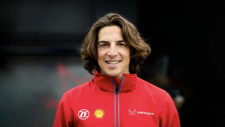 Roberto Merhi: former Formula 1 pilot and current member of Carlos Sainz's team Roberto Merhi: former Formula 1 pilot and current member of Carlos Sainz's team