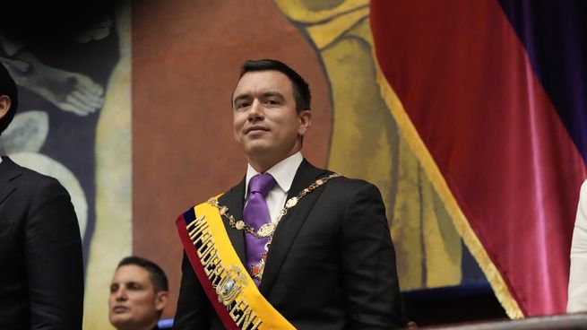 El Presidente Ecuador convoca a consulta popular para instalar una Asamblea Constituyente
