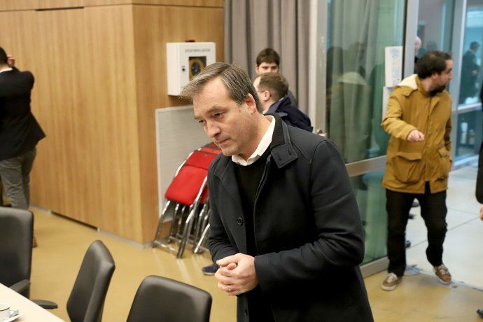 Martín Soria podría pasar de la Cámara de Diputados al Senado. Martín Soria podría pasar de la Cámara de Diputados al Senado.