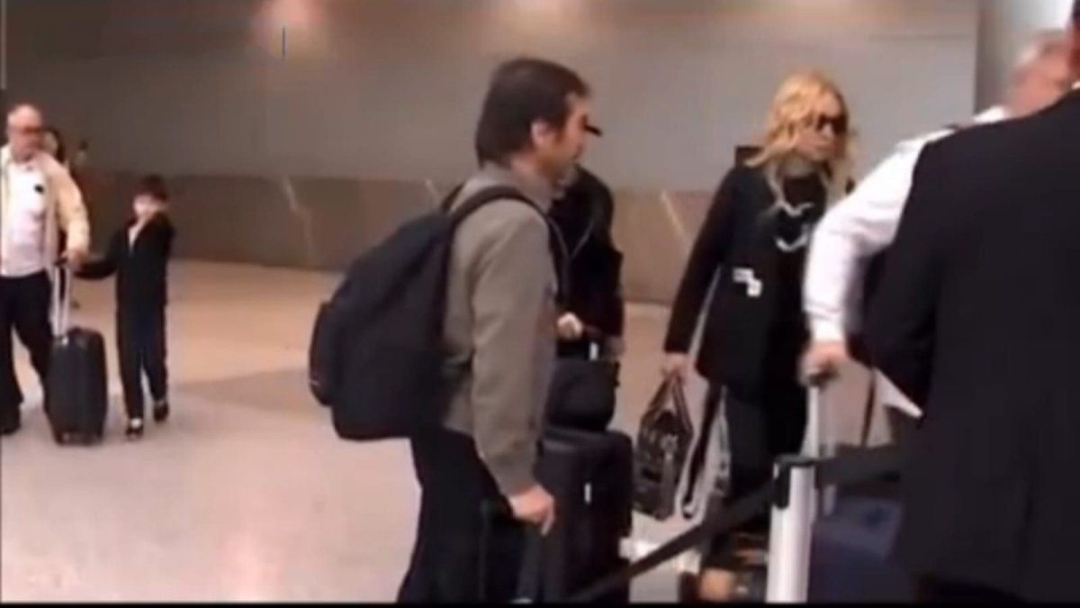 The first images of Cris Morena in the US after the death of his granddaughter Mila