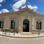 Palacio Municipal de la localidad de Navarro. Palacio Municipal de la localidad de Navarro.