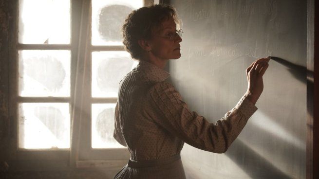 Madame Violet, una historia de la Francia de 1889 con ecos en la Argentina actual.