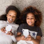 Los expertos hablan sobre el uso de dispositivos en los más chicos y dan sus recomendaciones. Los expertos hablan sobre el uso de dispositivos en los más chicos y dan sus recomendaciones.