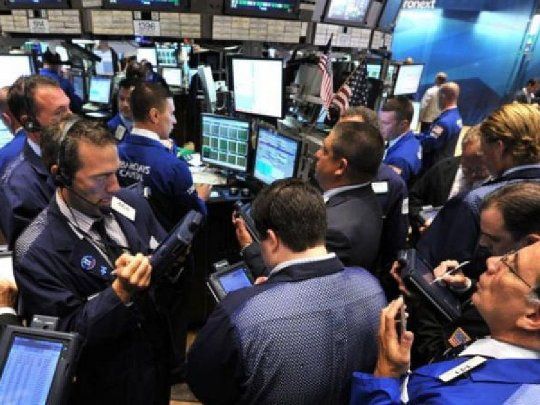 Jornada con gran volatilidad, Wall Street cerró a la baja ante una toma de ganancias.