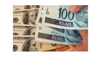 El real se depreció 0,3% a 2,072 por dólar