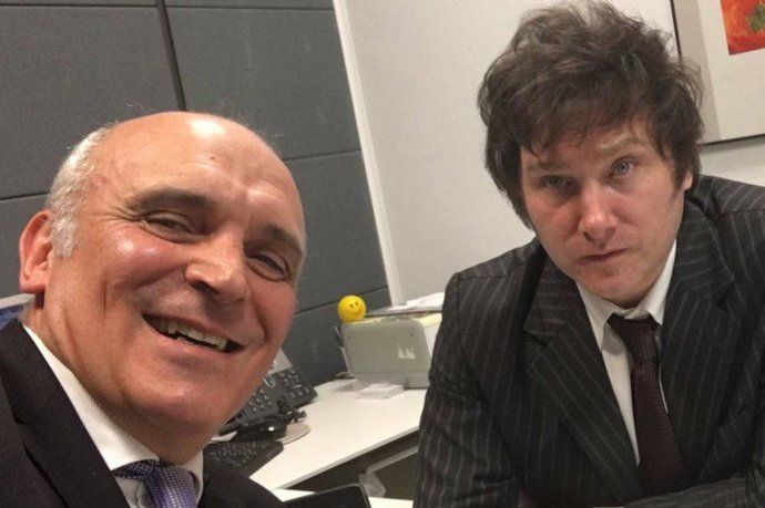 Al igual que lo hicieron en Expo Agro, Milei recorrerá la Agroactiva junto con José Luis Espert. Al igual que lo hicieron en Expo Agro, Milei recorrerá la Agroactiva junto con José Luis Espert.