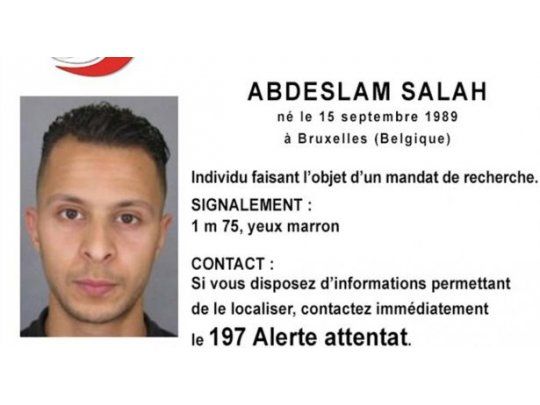Detenido por ataques en París admitió que desistió de inmolarse en estadio de fútbol