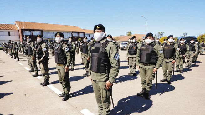 avanzada. El CUC estará integrado por cinco comandos en distintos puntos del Conurbano e incluirá una “Mesa de Análisis Criminal” para intercambiar información y hacer más eficiente la tarea de los efectivos federales.